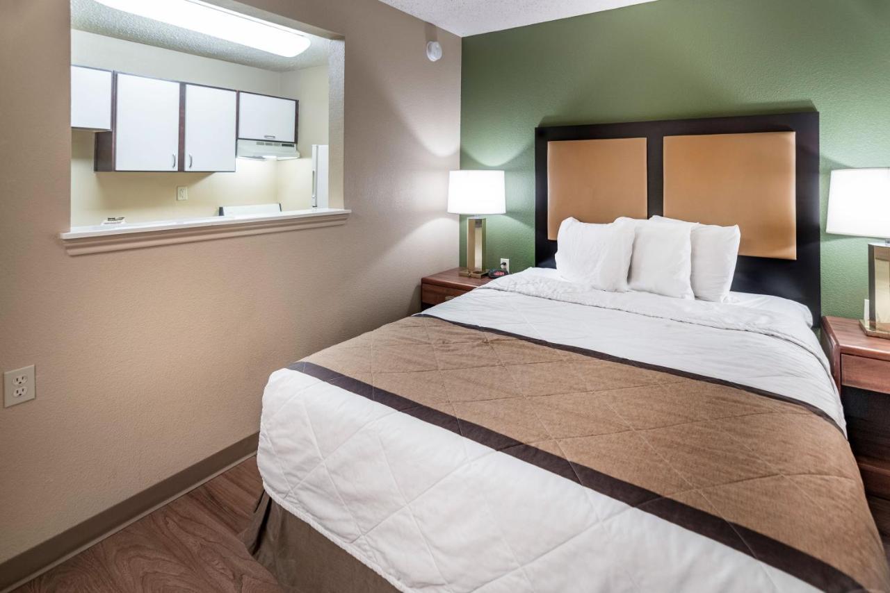 Extended Stay America Suites - Oklahoma City - Northwest Экстерьер фото
