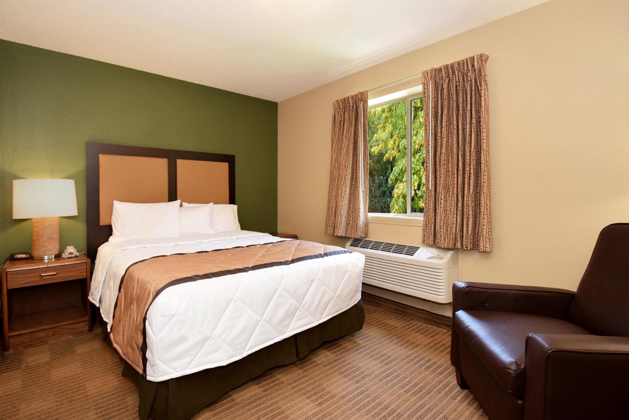 Extended Stay America Suites - Oklahoma City - Northwest Экстерьер фото
